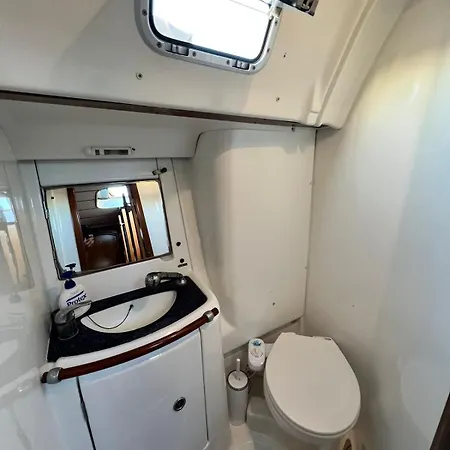 Tekne Sailboat In