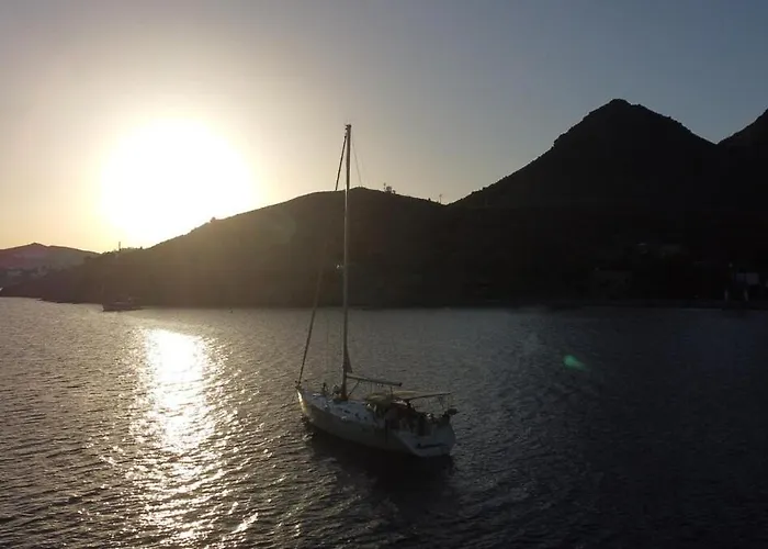 Πλωτό κατάλυμα Sailboat In Αλικαρνασσός
